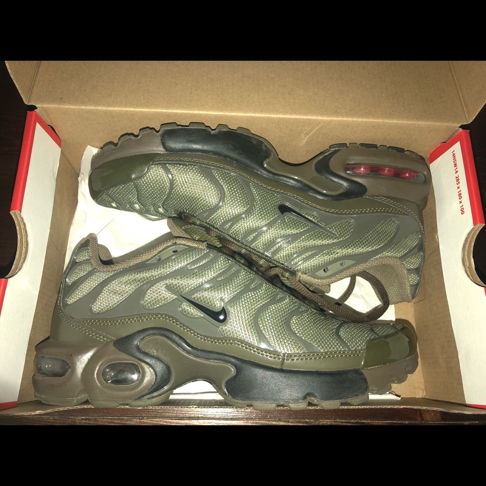 Nike air max plus (GS) olive green Tn
